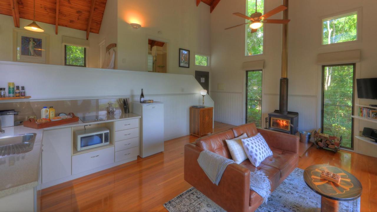 Montville Misty View Cottages Extérieur photo